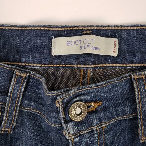 Levis 6 Short Bootcut 515 Blue Wash Women Jeans Denim Petite - Picture 2 of 14